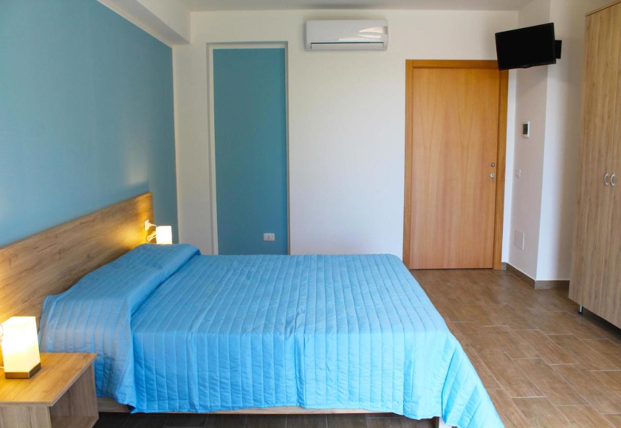 מלון איסולה דלה פמינה Bed Ponente מראה חיצוני תמונה